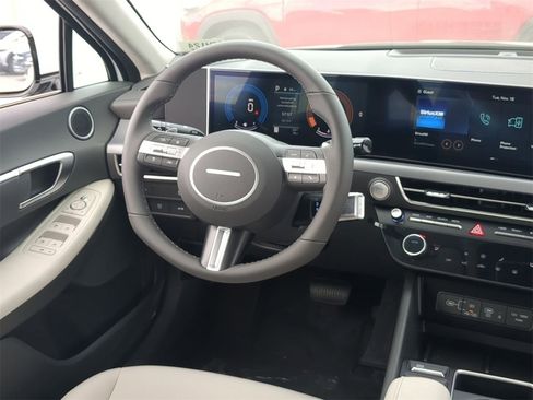 New 2026 Hyundai Sonata SEL image 13