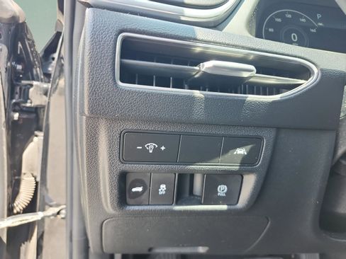 Used 2021 Hyundai Sonata Limited FWD image 12