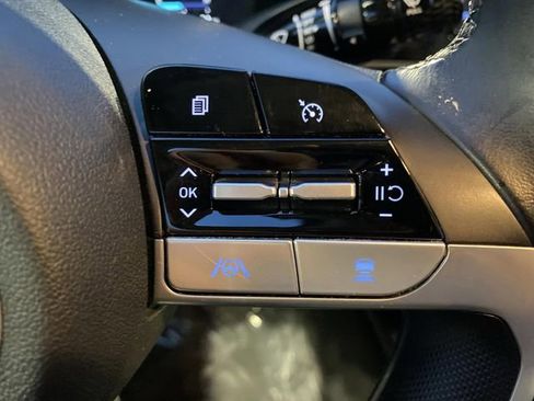 Used 2021 Hyundai Elantra SEL w/ Convenience Package image 27