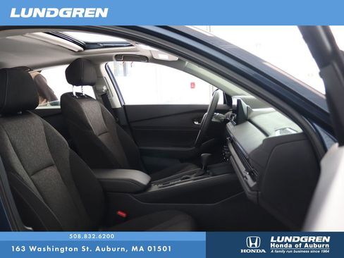 Used 2024 Honda Accord EX image 17