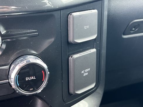 Used 2022 Ford F150 XLT w/ Equipment Group 302A High image 26