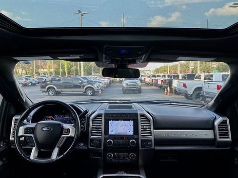 Used 2017 Ford F350 Platinum w/ Platinum Ultimate Package image 17