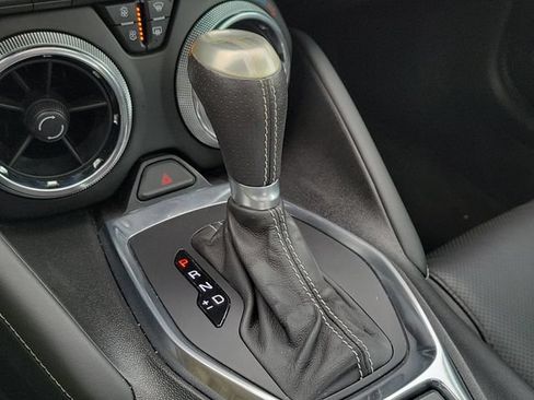 Used 2016 Chevrolet Camaro LT RWD image 19