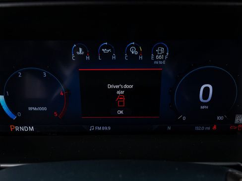 Used 2026 Ford F450 Platinum w/ FX4 Off-Road Package image 19