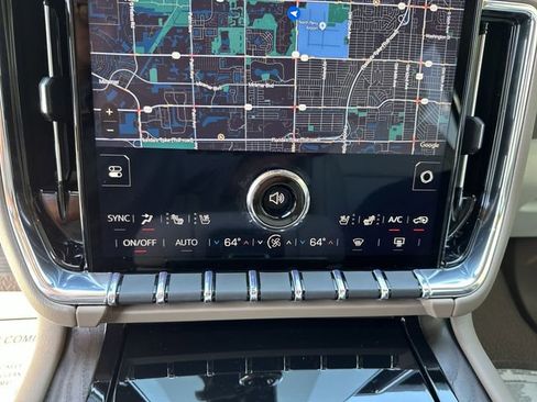 Certified 2026 GMC Yukon XL Denali w/ Denali Reserve Package AWD/4WD image 27