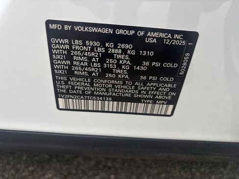 Certified 2026 Volkswagen Atlas SEL Premium R-Line AWD/4WD image 35