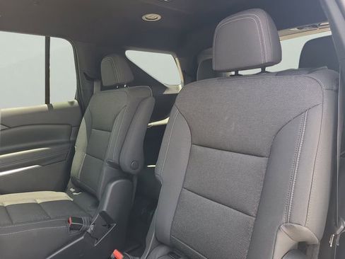 New 2026 Chevrolet Traverse LT FWD image 9