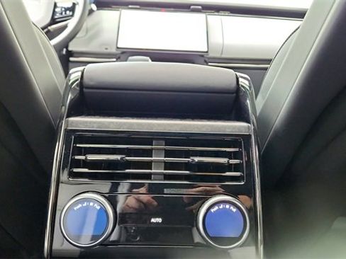 Used 2025 Land Rover Range Rover Sport Autobiography image 54