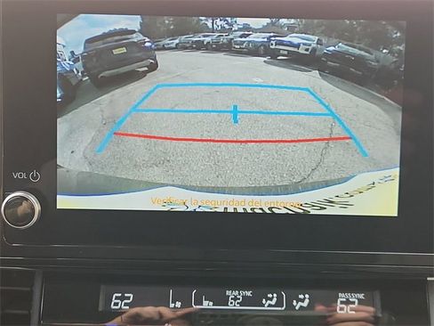 Used 2025 Toyota Sienna LE image 14