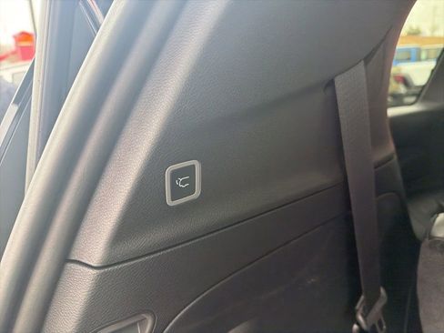 New 2026 Chrysler Pacifica Select image 14