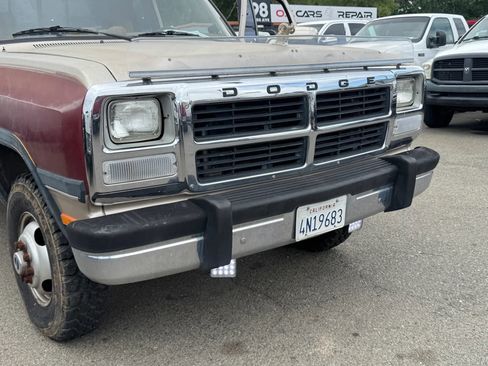 Used 1992 Dodge D/W Truck 350 AWD/4WD image 23