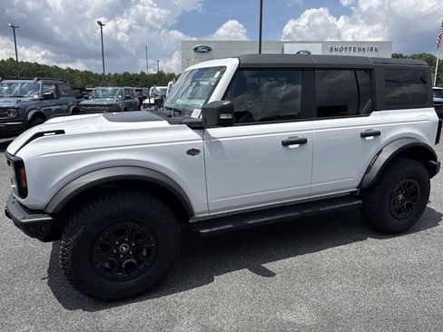 Used 2024 Ford Bronco Wildtrak AWD/4WD image 4
