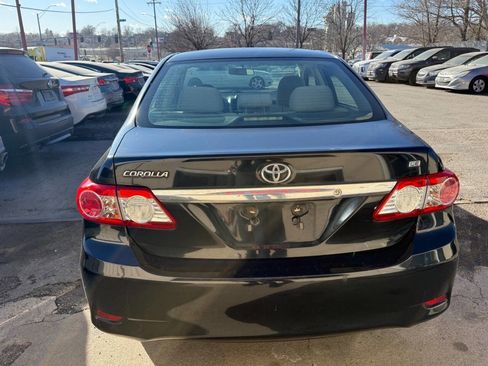 Used 2013 Toyota Corolla LE image 6