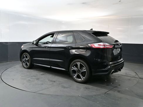 Used 2023 Ford Edge ST AWD/4WD image 3