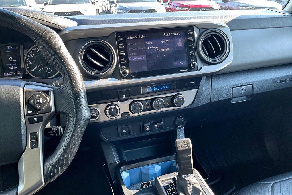 Used 2024 Toyota Tacoma TRD Sport AWD/4WD image 8