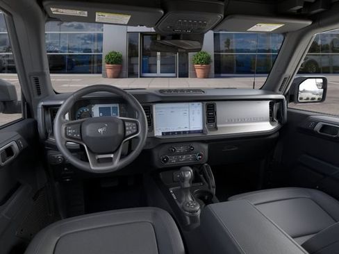 New 2025 Ford Bronco Badlands w/ Black Appearance Package AWD/4WD image 9