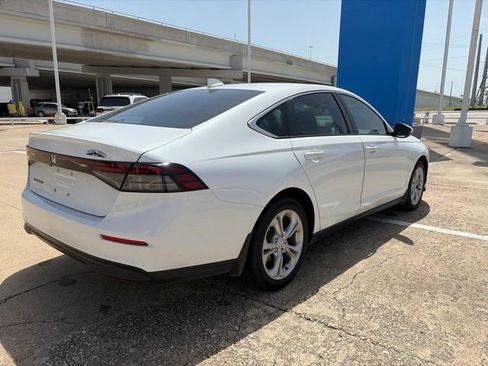 Used 2023 Honda Accord LX image 6