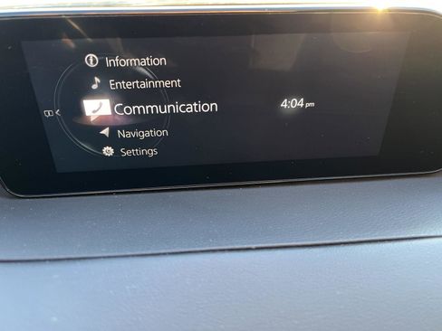 Used 2023 MAZDA MAZDA3 s image 24