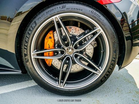 Used 2019 McLaren 570S Spider image 63