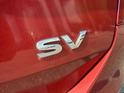 Used 2015 Nissan Rogue SV w/ SV Premium Package FWD image 11