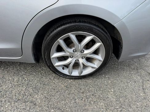 Used 2020 Acura ILX FWD image 9