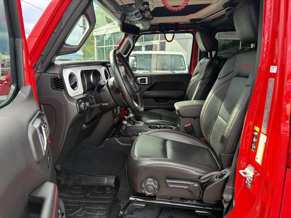 Used 2021 Jeep Gladiator Rubicon AWD/4WD image 7