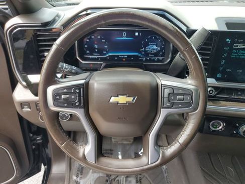 Used 2022 Chevrolet Silverado 1500 LT image 21