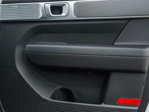 New 2026 Hyundai Santa Fe SE image 10