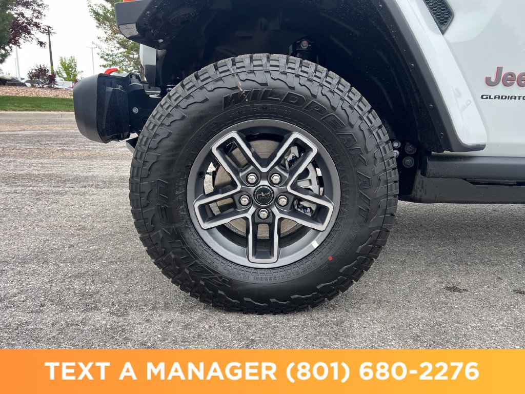 New 2026 Jeep Gladiator Mojave AWD/4WD image 9