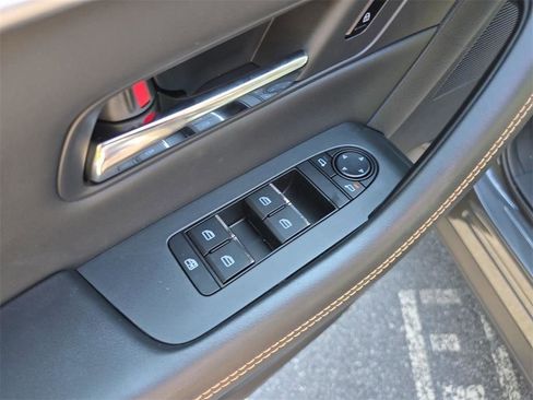 Used 2025 MAZDA CX-90 3.3 Turbo w/ Preferred Package image 21