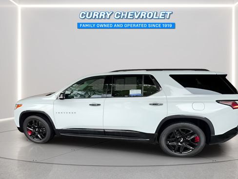 Used 2020 Chevrolet Traverse Premier w/ Redline Edition AWD/4WD image 9
