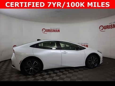 Used 2024 Toyota Prius XLE image 12