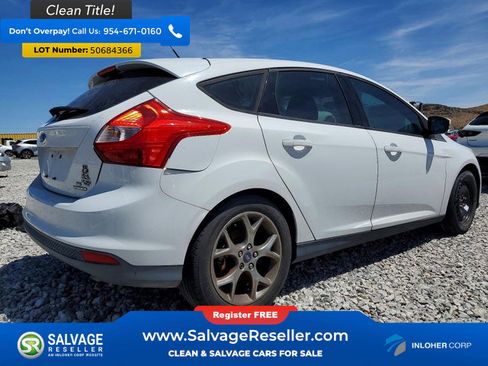 Used 2014 Ford Focus SE w/ Equipment Group 201A FWD image 4