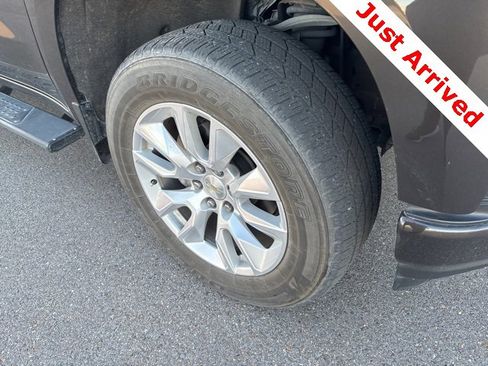 Used 2021 Chevrolet Silverado 1500 Custom image 10