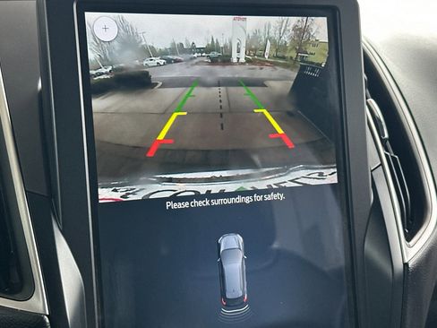 Used 2024 Ford Edge SEL image 19