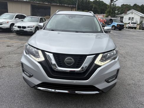 Used 2018 Nissan Rogue SL FWD image 8