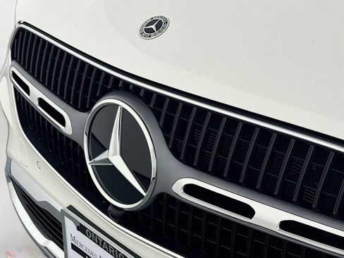 New 2026 Mercedes-Benz GLC 300 image 12