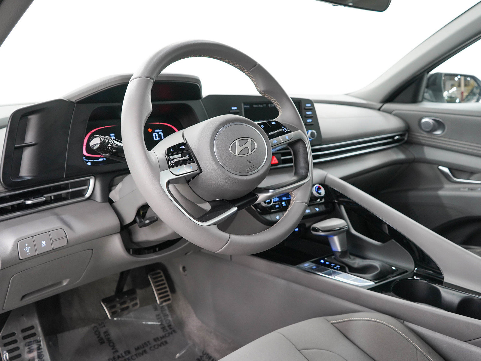 Certified 2026 Hyundai Elantra SEL Sport FWD image 22