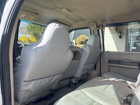 Used 2010 Ford F350 XL image 7