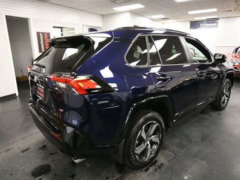 Certified 2023 Toyota RAV4 SE image 7