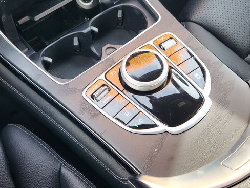 Certified 2019 Mercedes-Benz GLC 300 image 20