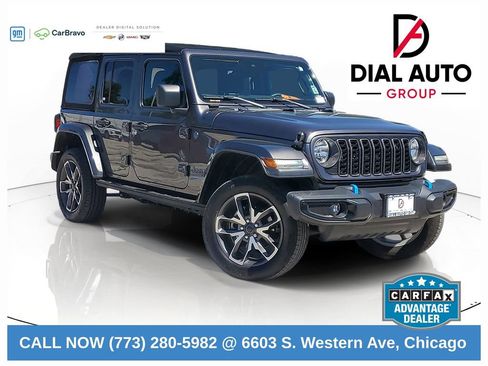 Used 2024 Jeep Wrangler Unlimited AWD/4WD image 1