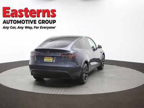 Used 2023 Tesla Model Y AWD image 34