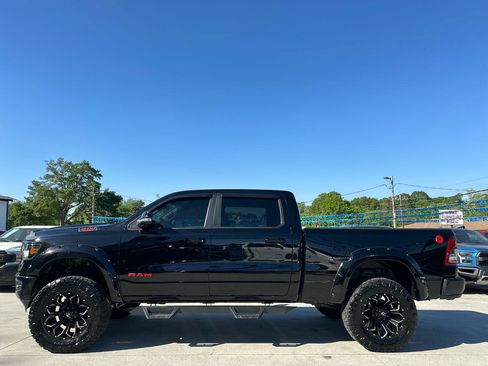 Used 2020 RAM 1500 Big Horn AWD/4WD image 4