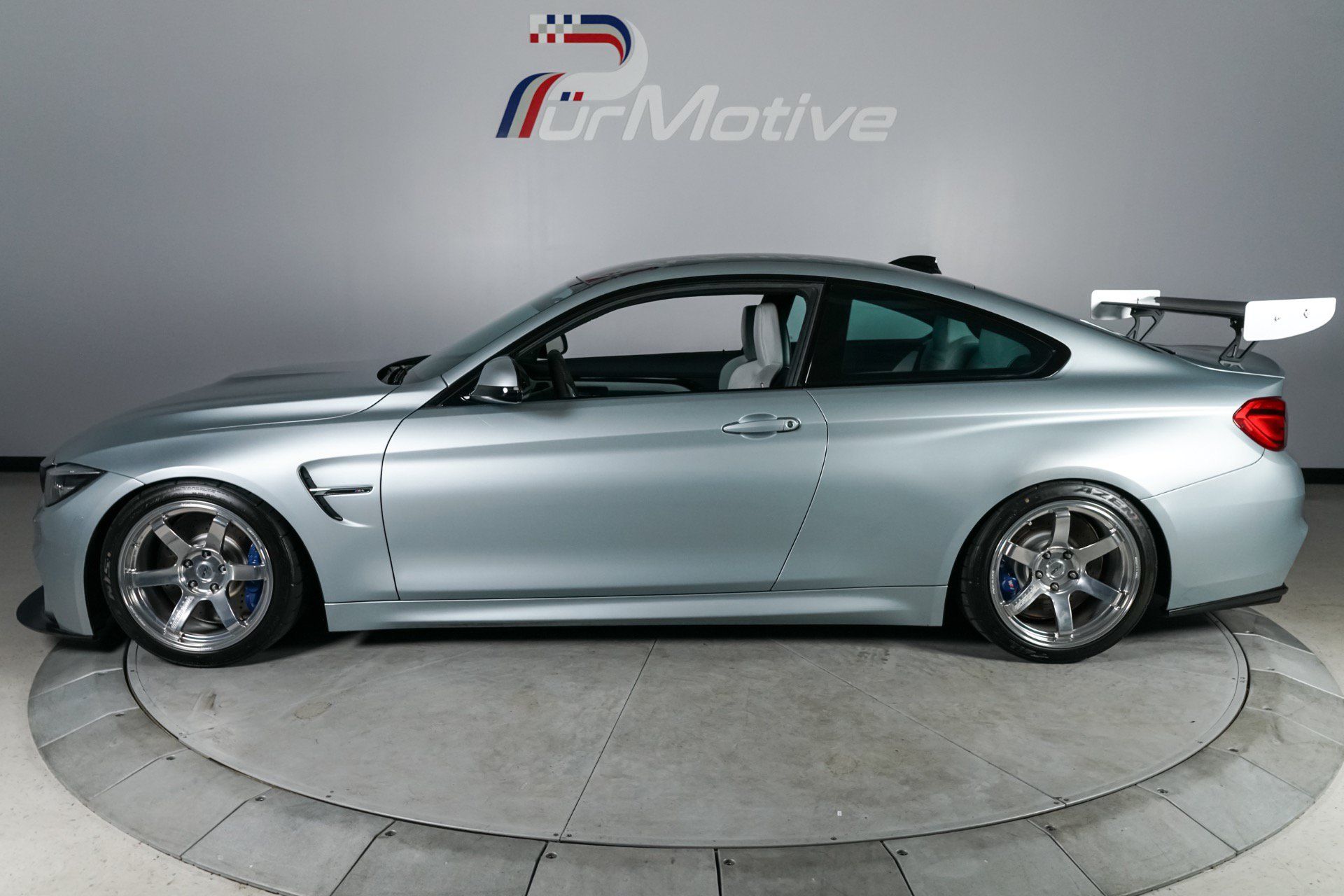 Used 2015 BMW M4 Coupe RWD image 4