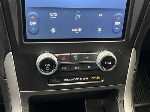 Certified 2024 Ford Edge SE w/ Cargo Accessory Package AWD/4WD image 20
