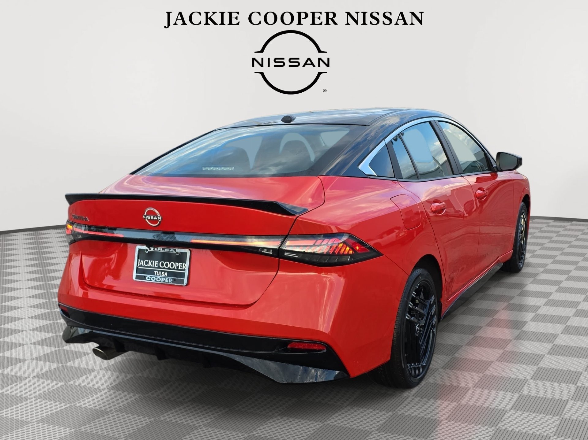 New 2027 Nissan Sentra SR w/ Floor Mat Package FWD image 5