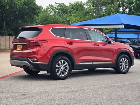 Used 2019 Hyundai Santa Fe SE AWD/4WD image 3