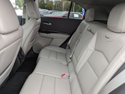 Used 2021 Cadillac XT4 Premium Luxury w/ Driver Assist Package image 16