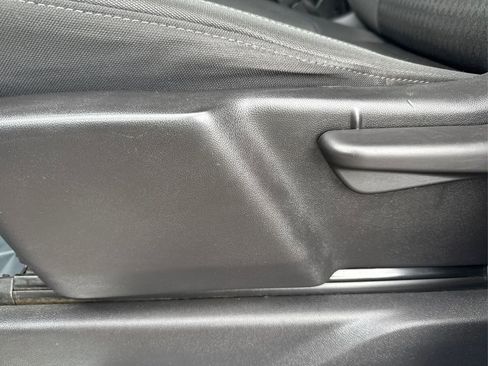 Used 2024 Chevrolet Silverado 3500 LT image 25